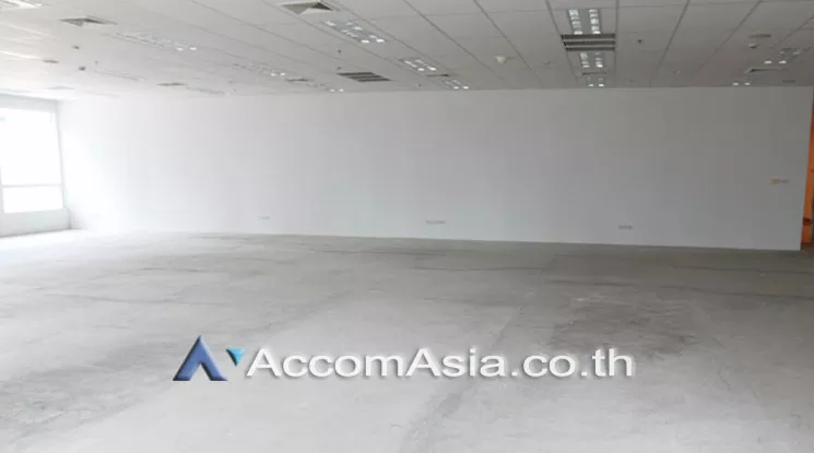  1  Office Space For Rent in Ploenchit ,Bangkok BTS Ploenchit at Athenee Tower AA18056